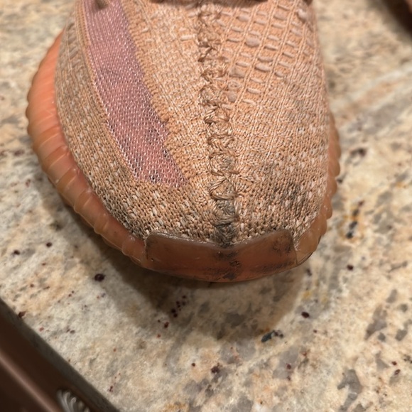 Yeezy Boost V2 Clay Mens shoes